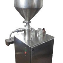 Cream Filling Machine / Tomato Sauce Filling Machine